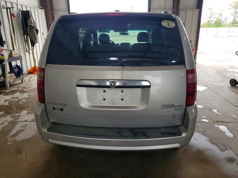 Photo 6 from auction – 2010 DODGE GRAND CARAVAN with VIN 2D4RN5D18AR265638