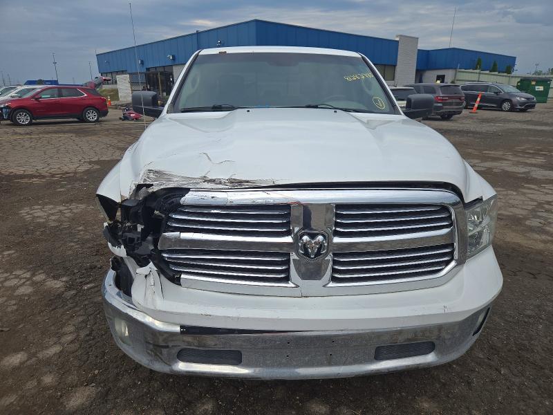Photo 5 from auction – 2015 RAM 1500 with VIN 1C6RR7LG8FS671371