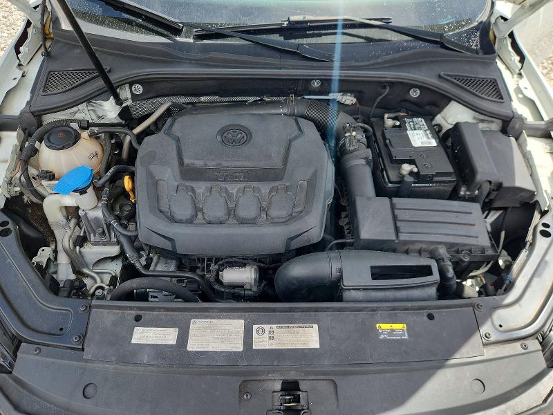 Photo 11 from auction – 2018 VOLKSWAGEN PASSAT with VIN 1VWBA7A35JC021219