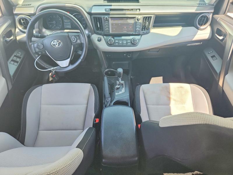 Photo 8 from auction – 2017 TOYOTA RAV4 with VIN JTMWFREV6HJ105486