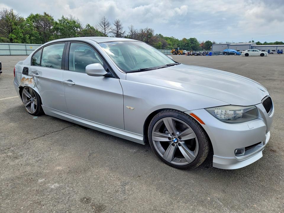 Photo 4 from auction – 2010 BMW 328 with VIN WBAPK5C59AA653707