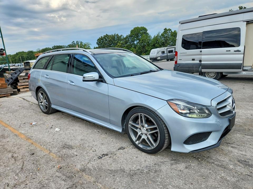 Foto 4 de la subasta – 2014 MERCEDES-BENZ E con VIN WDDHH8JBXEA791610