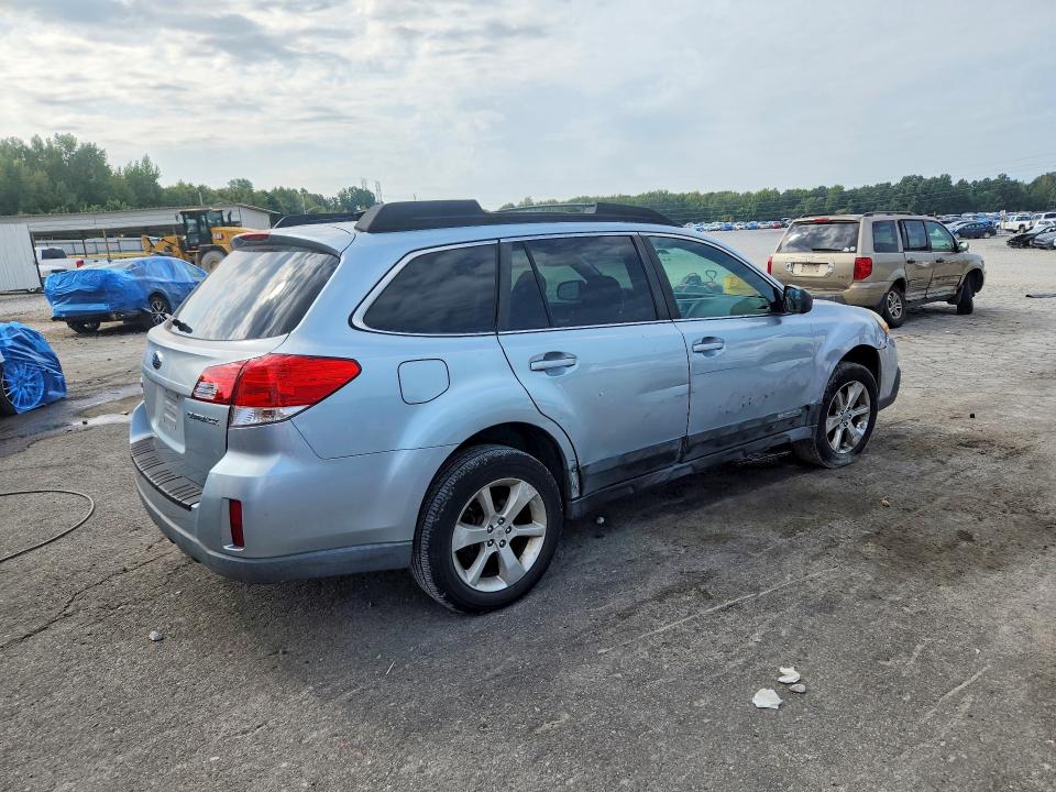 Photo 3 from auction – 2013 SUBARU OUTBACK with VIN 4S4BRCGC1D3287476