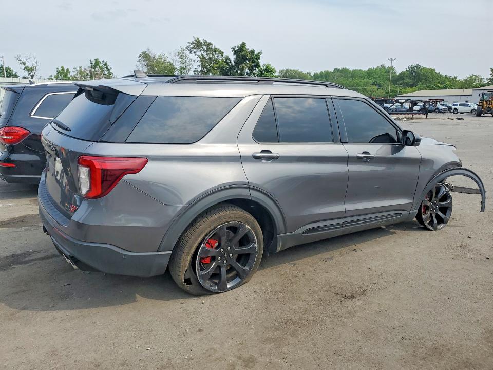 Photo 3 from auction – 2021 FORD EXPLORER with VIN 1FM5K8GC5MGB62438