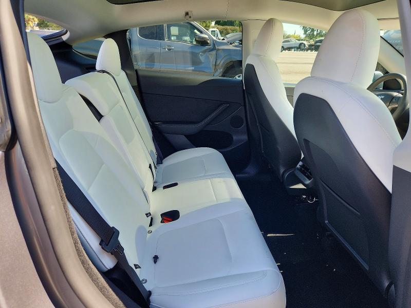 Photo 10 from auction – 2025 TESLA MODEL Y with VIN 7SAYGDED3SF235937