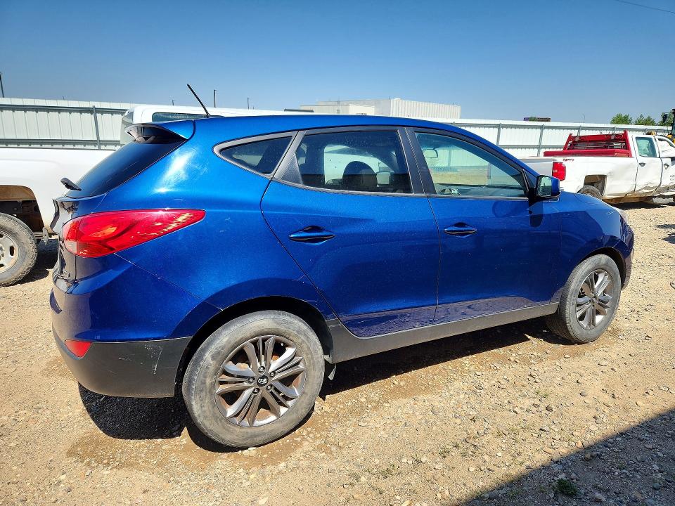 Photo 3 from auction – 2015 HYUNDAI TUCSON with VIN KM8JTCAF7FU976869