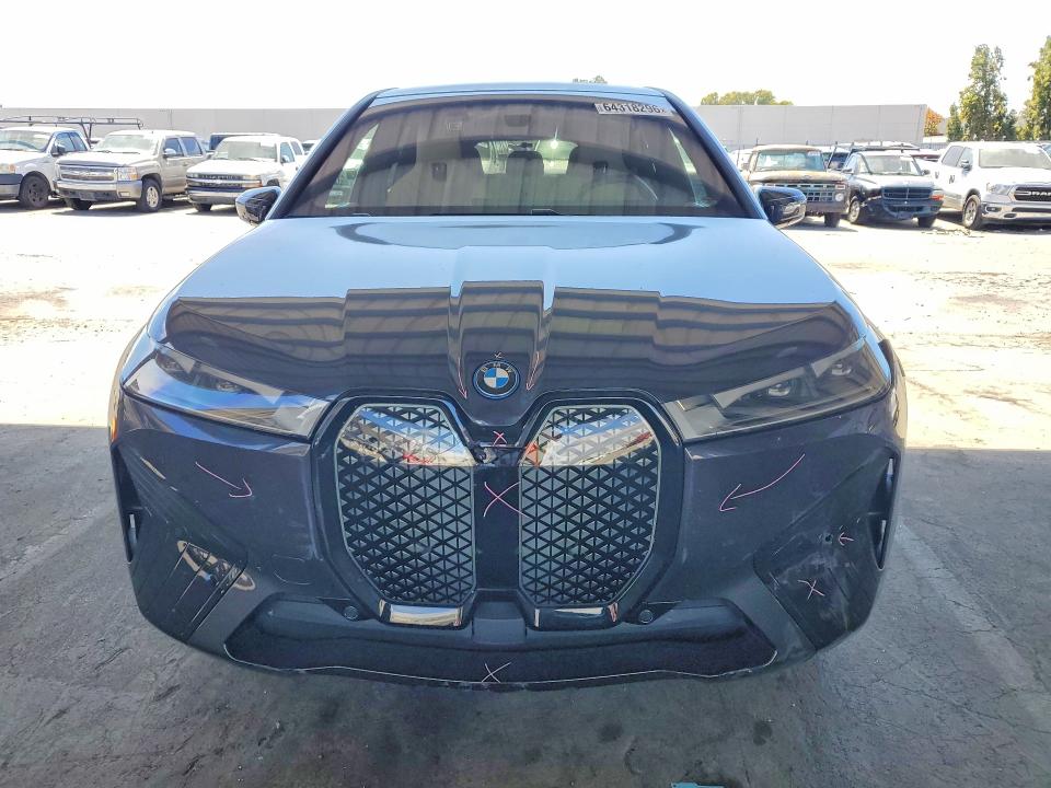 Photo 5 from auction – 2024 BMW IX with VIN WB523CF02RCP08248