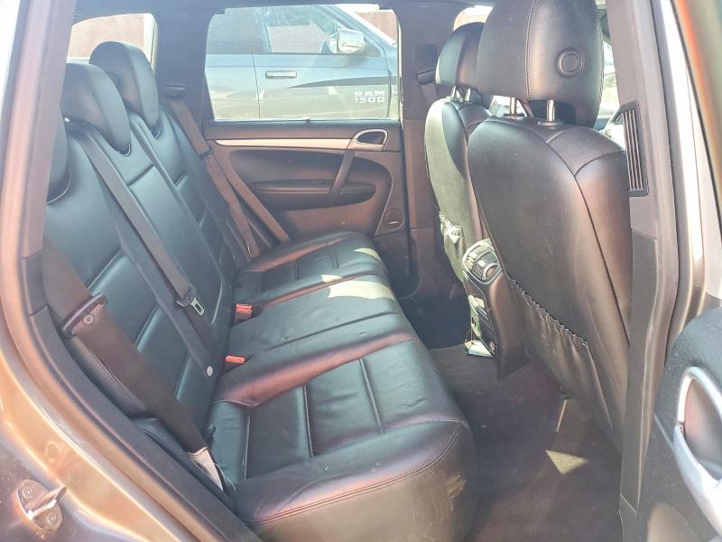 صورة رقم 11 من المزاد - 2010 PORSCHE CAYENNE مع VIN WP1AB2AP9ALA50142