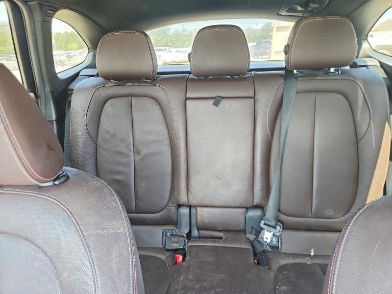 Photo 10 from auction – 2018 BMW X1 with VIN WBXHU7C32J3F04481
