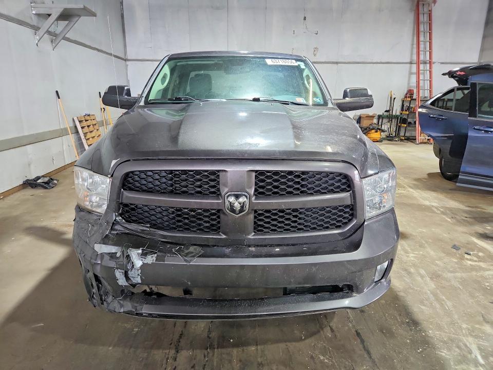 Photo 5 from auction – 2016 RAM 1500 with VIN 1C6RR7FT5GS129509