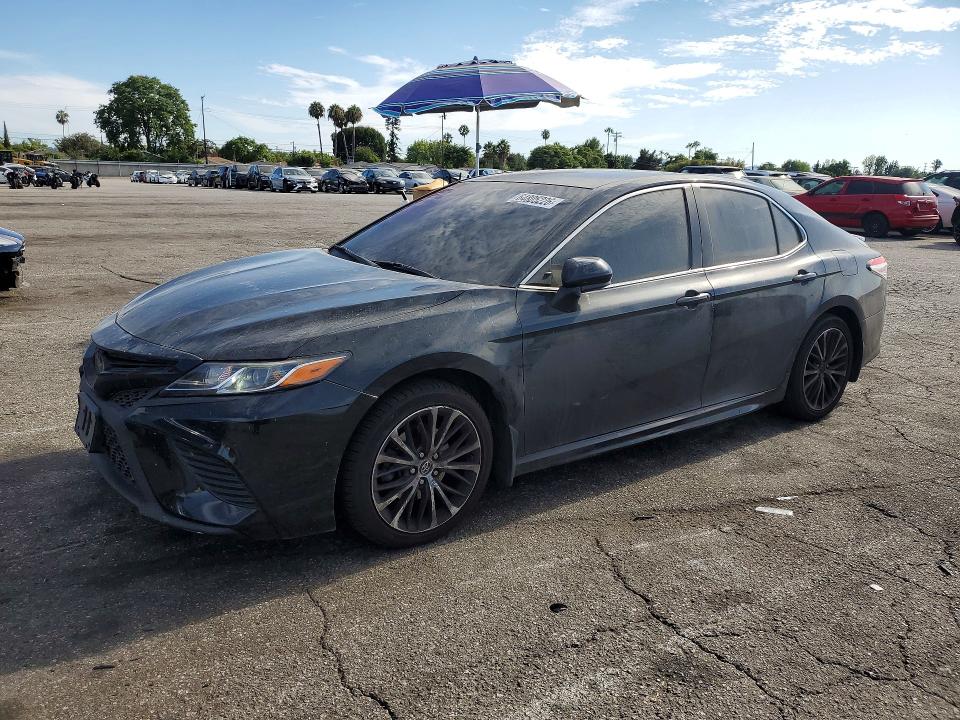 2020 TOYOTA CAMRY - Търг №64805226