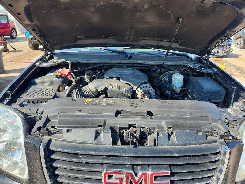 Photo 12 from auction – 2013 GMC YUKON XL with VIN 1GKS2KE73DR351978