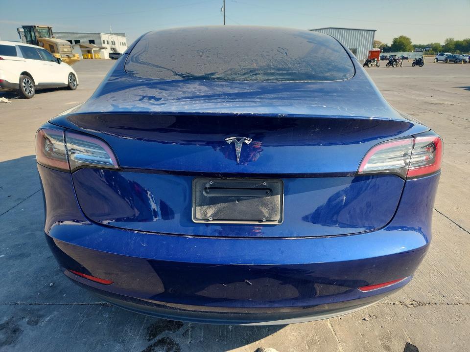 Photo 6 from auction – 2023 TESLA MODEL 3 with VIN 5YJ3E1EA7PF470088