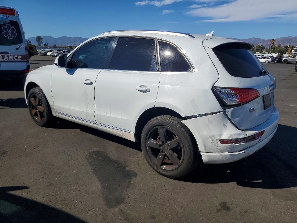 Photo 2 from auction – 2014 AUDI Q5 with VIN WA1LFAFP8EA010695
