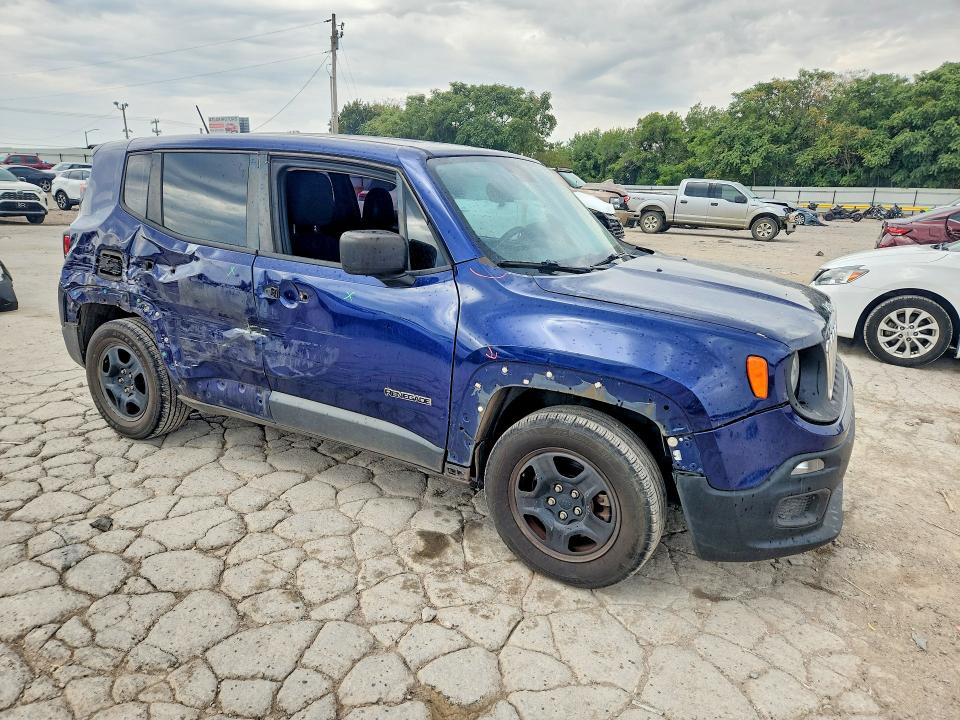 Photo 4 from auction – 2017 JEEP RENEGADE with VIN ZACCJAAB3HPG18371