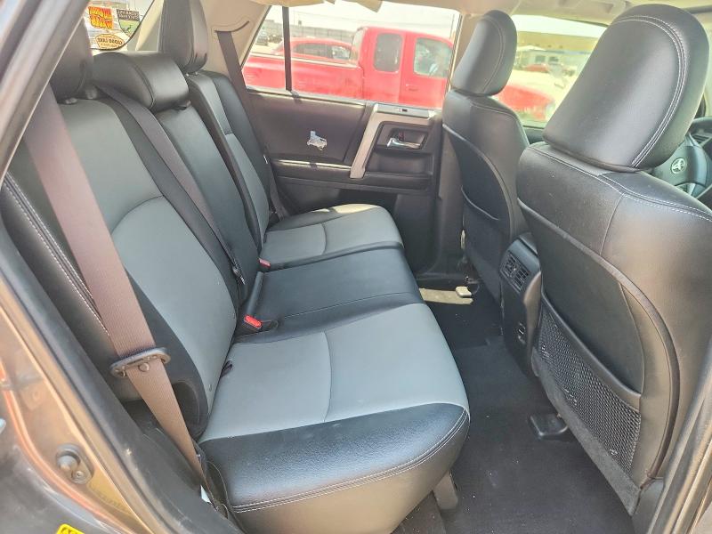 Photo 11 from auction – 2016 TOYOTA 4RUNNER with VIN JTEZU5JR2G5114533