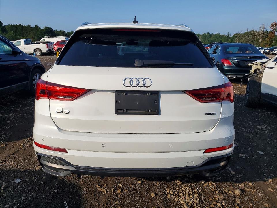 Foto 6 de la subasta – 2021 AUDI Q3 con VIN WA1EECF32M1140006