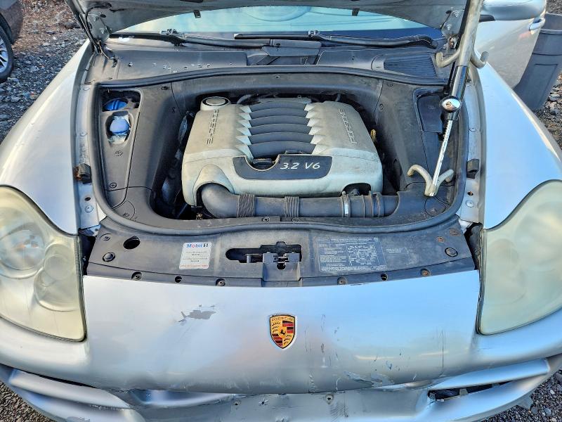 Photo 12 from auction – 2005 PORSCHE CAYENNE with VIN WP1AA29P05LA24607