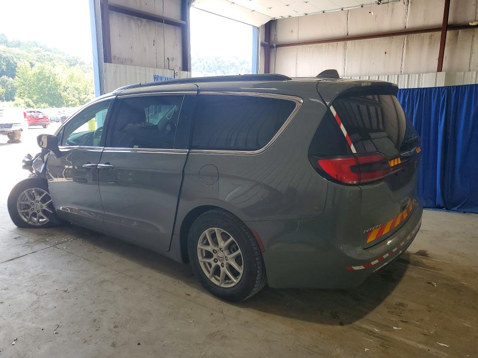 Photo 2 from auction – 2022 CHRYSLER PACIFICA with VIN 2C4RC1BG8NR197298