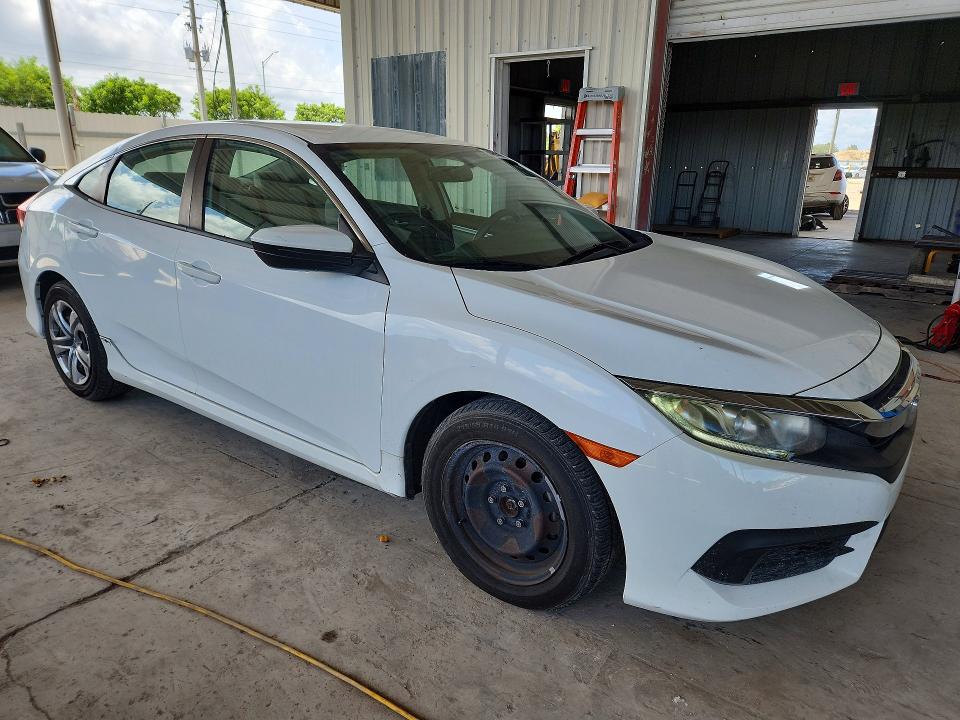 Photo 4 from auction – 2017 HONDA CIVIC with VIN 19XFC2F57HE044371