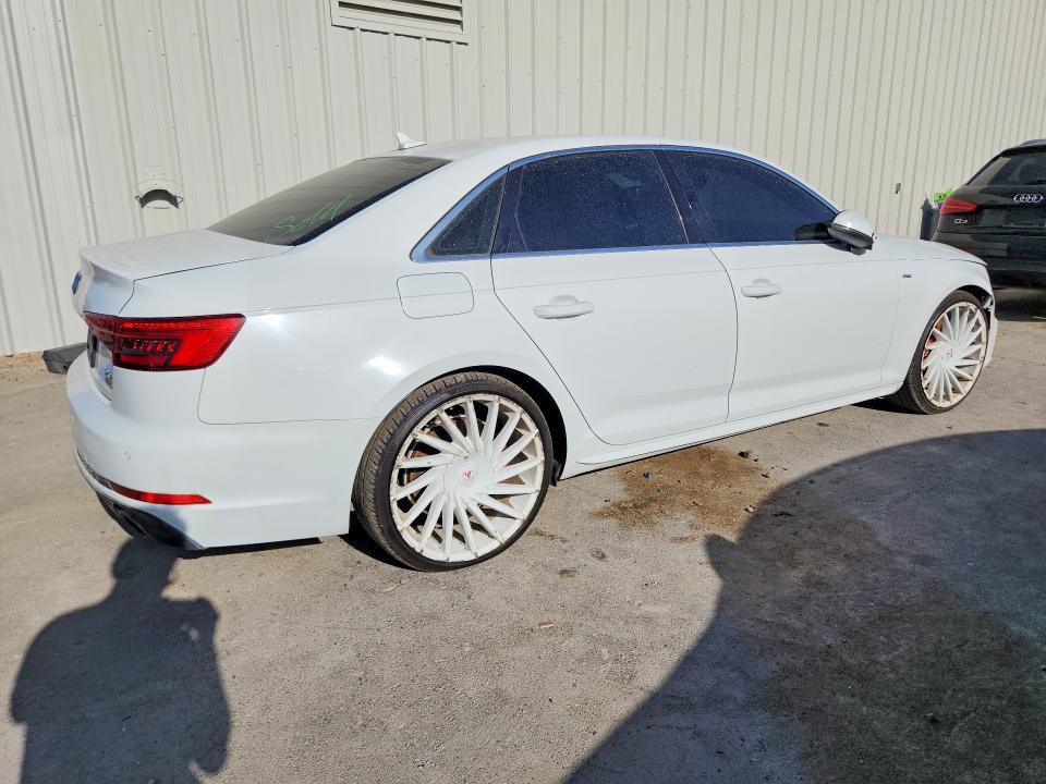 Photo 3 from auction – 2017 AUDI A4 with VIN WAUENAF4XHN016256