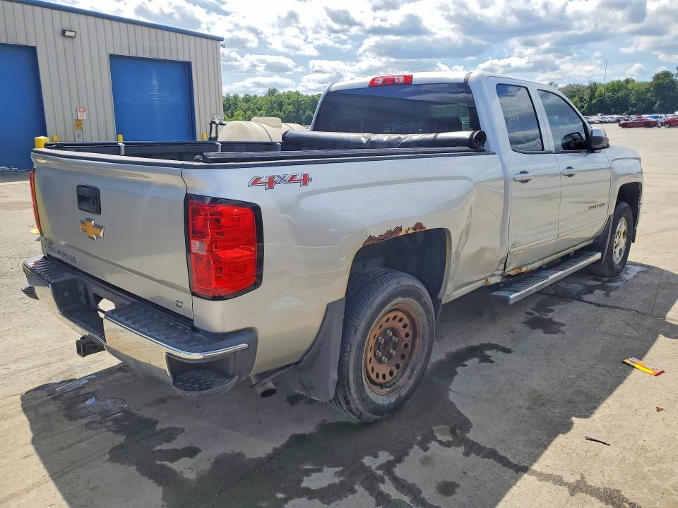 Photo 3 from auction – 2015 CHEVROLET SILVERADO with VIN 1GCVKREC0FZ364530