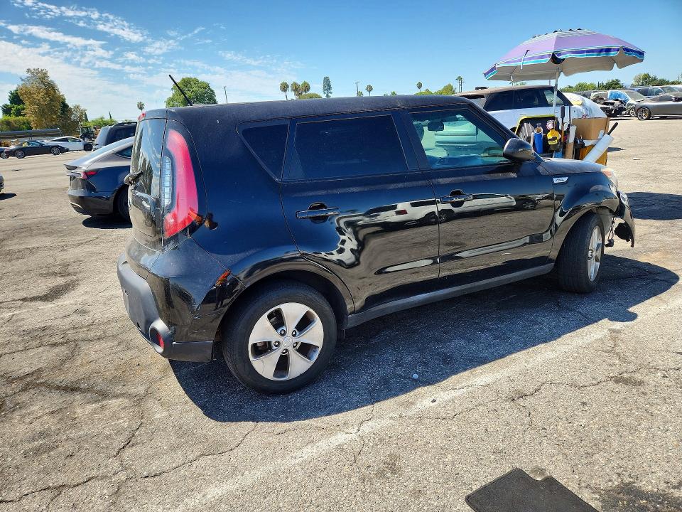 Photo 3 from auction – 2016 KIA SOUL with VIN KNDJN2A24G7273087