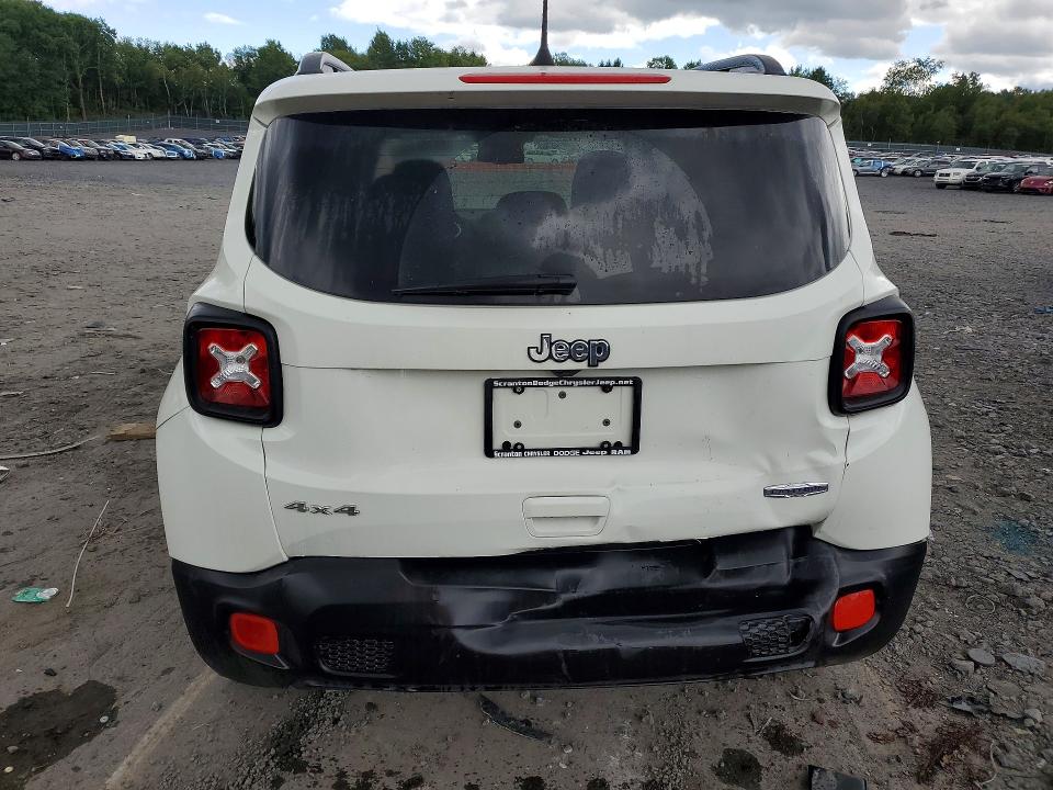 Photo 6 from auction – 2018 JEEP RENEGADE with VIN ZACCJBBB1JPH55562