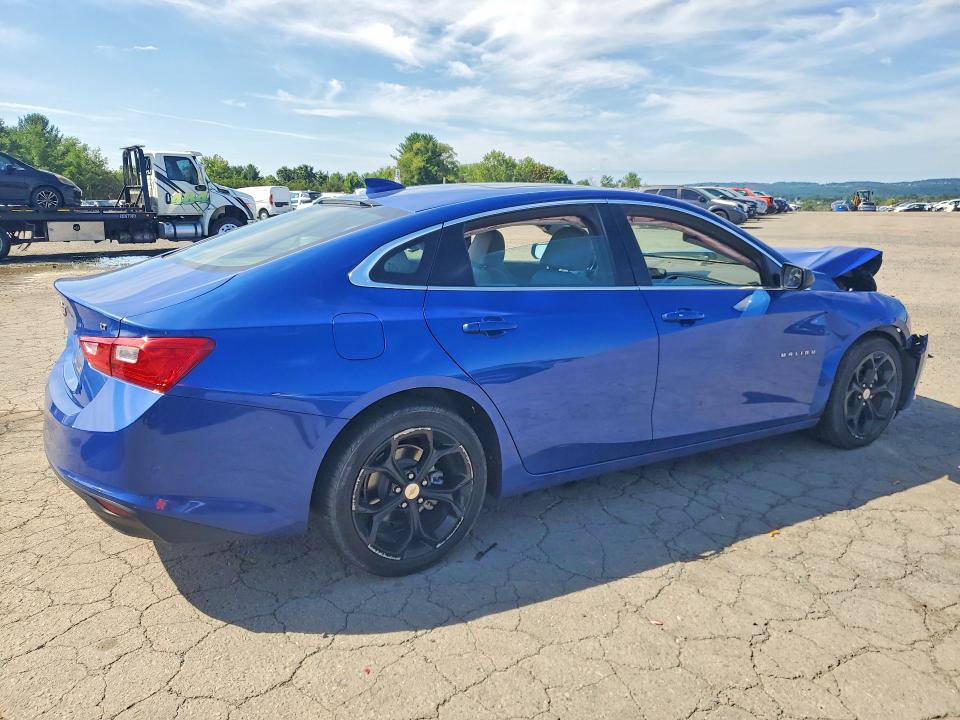 Photo 3 from auction – 2023 CHEVROLET MALIBU with VIN 1G1ZD5STXPF240785