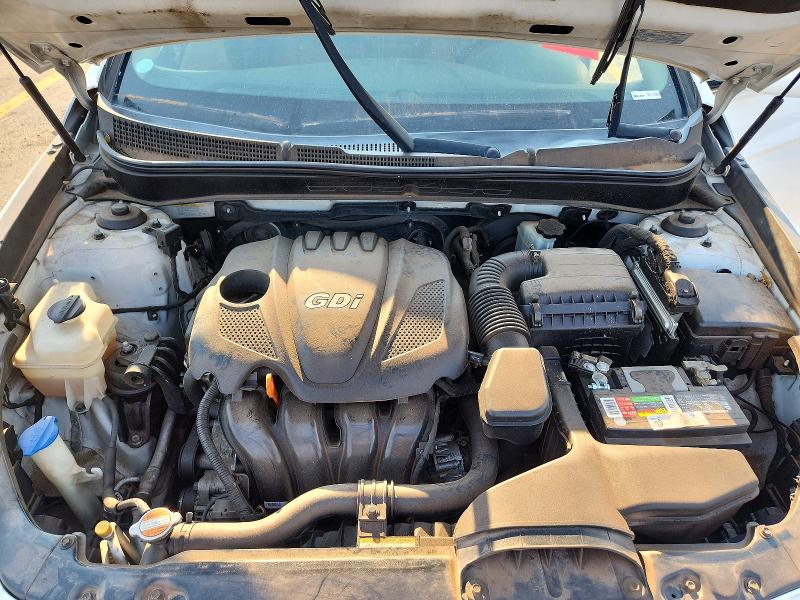 Photo 11 from auction – 2011 HYUNDAI SONATA with VIN 5NPEB4AC6BH245813