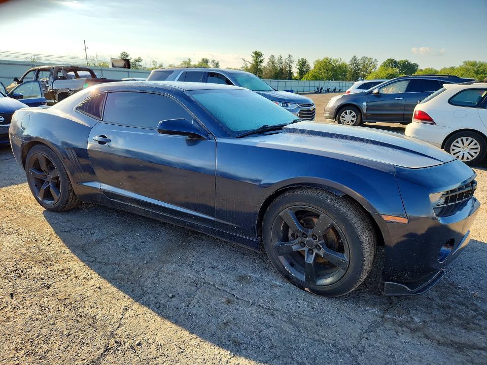 Photo 4 from auction – 2011 CHEVROLET CAMARO with VIN 2G1FB1ED0B9142677