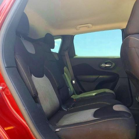 Photo 10 from auction – 2016 JEEP CHEROKEE with VIN 1C4PJMAB7GW295463