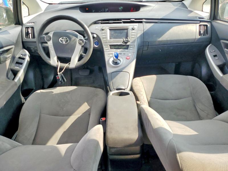 Photo 8 from auction – 2014 TOYOTA PRIUS with VIN JTDKN3DU5E1750102