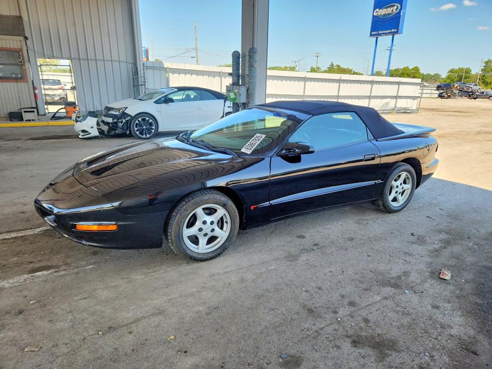 PONTIAC FIREBIRD 1997 with VIN 2G2FV32P5V2226021 - Photo from auction