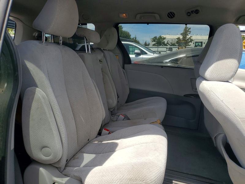 Photo 11 from auction – 2011 TOYOTA SIENNA with VIN 5TDKK3DC9BS012107