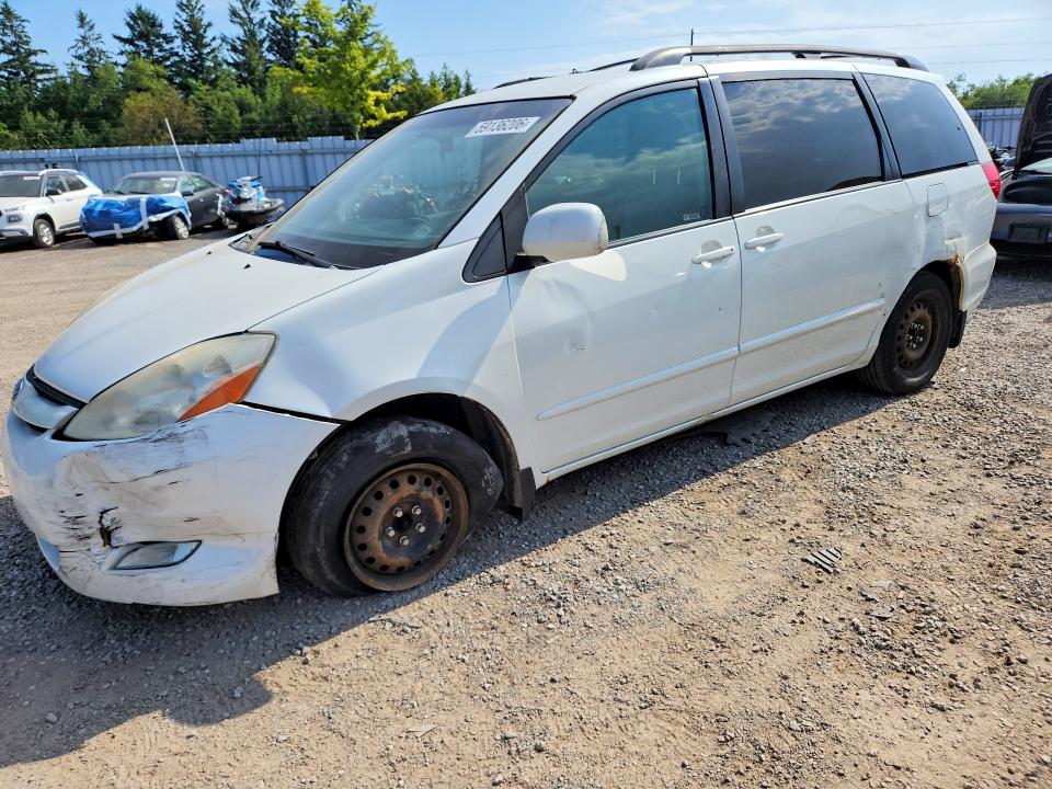 2009 TOYOTA SIENNA - Търг №59136206