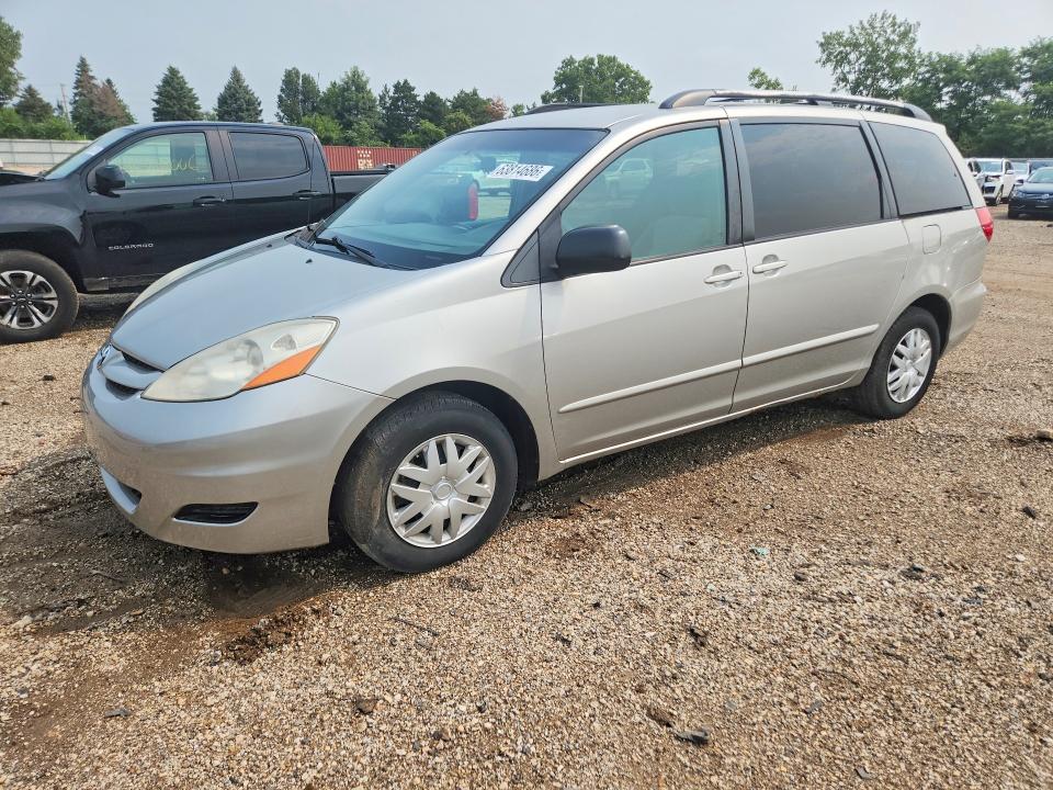 TOYOTA SIENNA 2008 with VIN 5TDZK23C28S148081 - Photo from auction