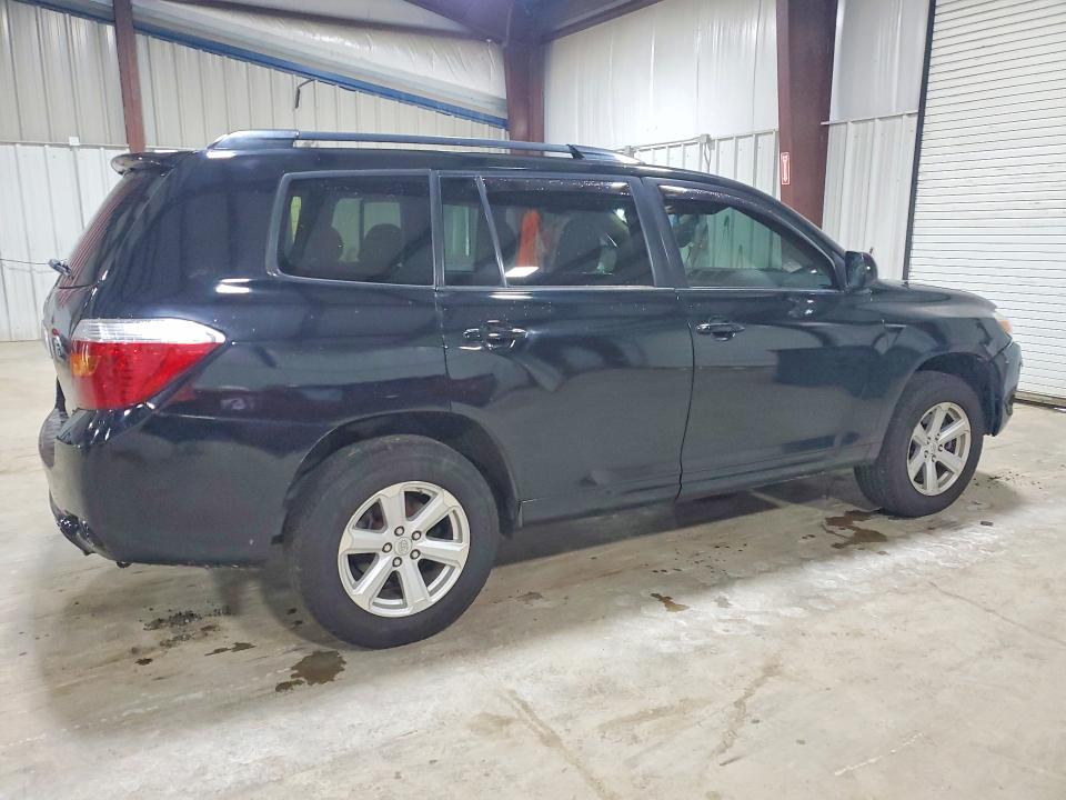 Photo 3 from auction – 2010 TOYOTA HIGHLANDER with VIN 5TDBK3EHXAS028843