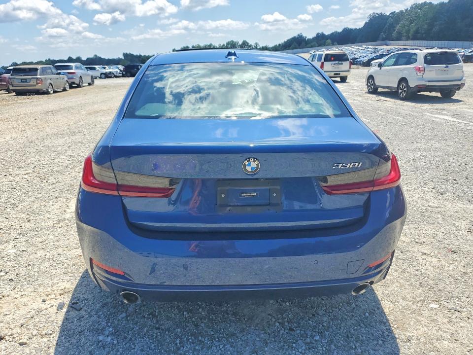 Photo 6 from auction – 2023 BMW 330I with VIN 3MW69FF02P8D24946