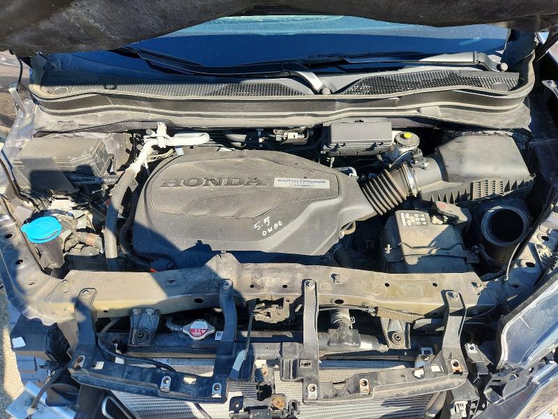 Photo 12 from auction – 2019 HONDA PILOT with VIN 5FNYF6H56KB101472