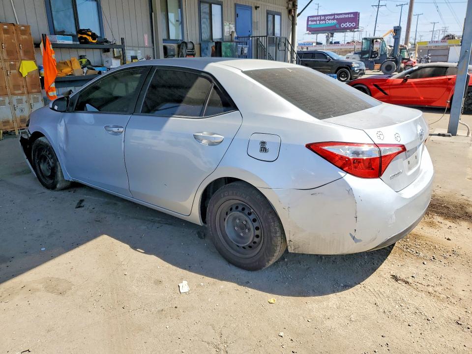 Снимка 2 от търг – 2014 TOYOTA COROLLA с VIN 5YFBURHEXEP144038