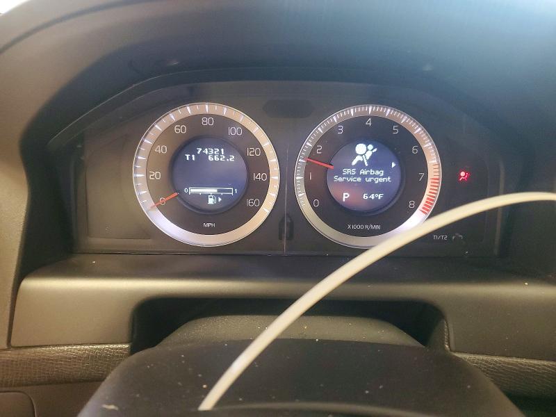 Photo 9 from auction – 2011 VOLVO XC60 with VIN YV4902DZ7B2175300
