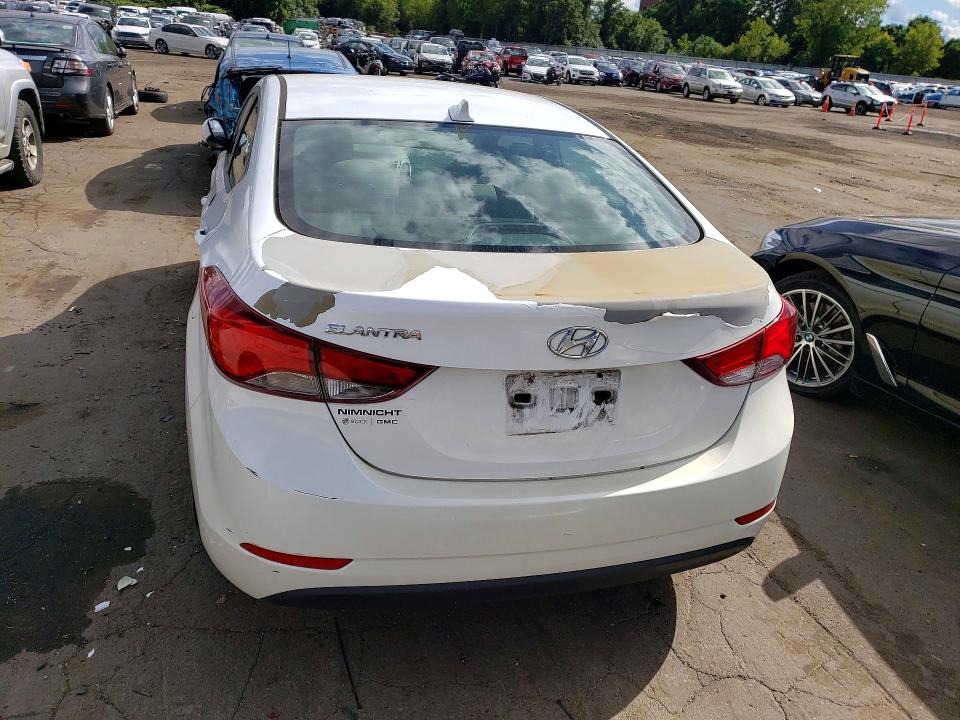 Photo 6 from auction – 2015 HYUNDAI ELANTRA with VIN 5NPDH4AE9FH634723
