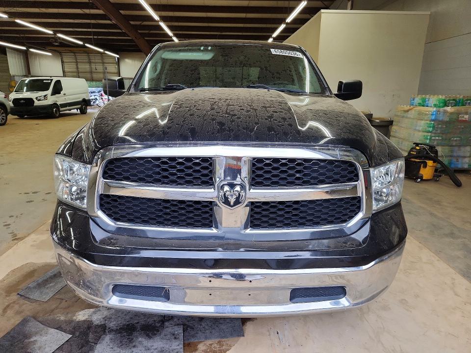 Photo 5 from auction – 2017 RAM 1500 with VIN 1C6RR6TTXHS598403