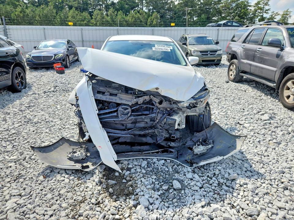 Photo 5 from auction – 2017 MAZDA 3 with VIN 3MZBN1U73HM156417