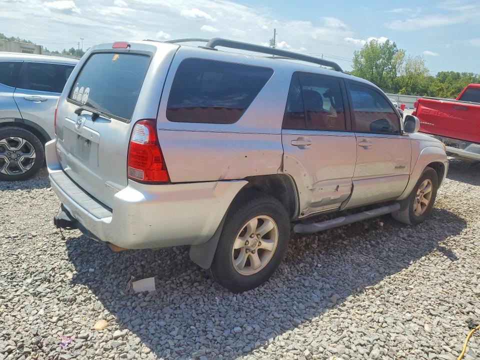 Photo 3 from auction – 2006 TOYOTA 4RUNNER with VIN JTEZU14R968047706