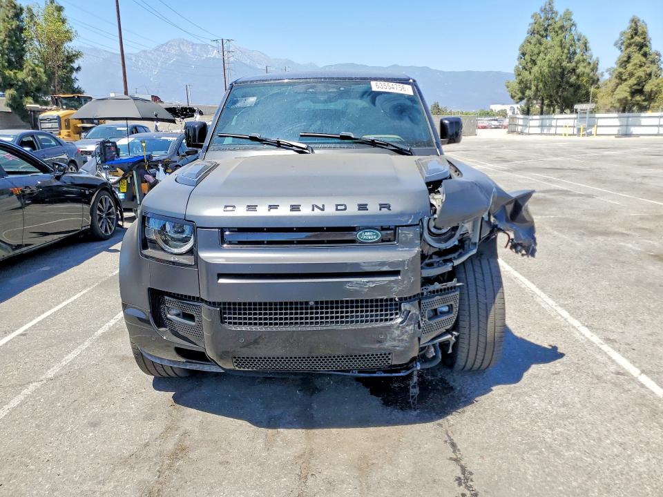 Photo 5 from auction – 2025 LAND ROVER DEFENDER with VIN SALE2EFE2S2369233