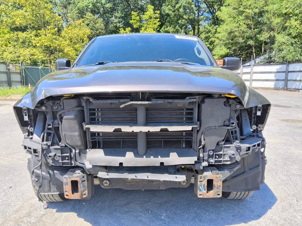 Photo 5 from auction – 2021 RAM 1500 CLASSIC with VIN 1C6RR6FGXMS563045