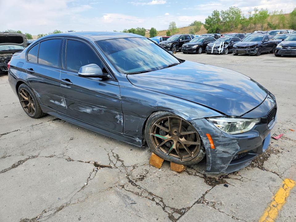 Photo 4 from auction – 2018 BMW 340 with VIN WBA8B7G55JNT71261