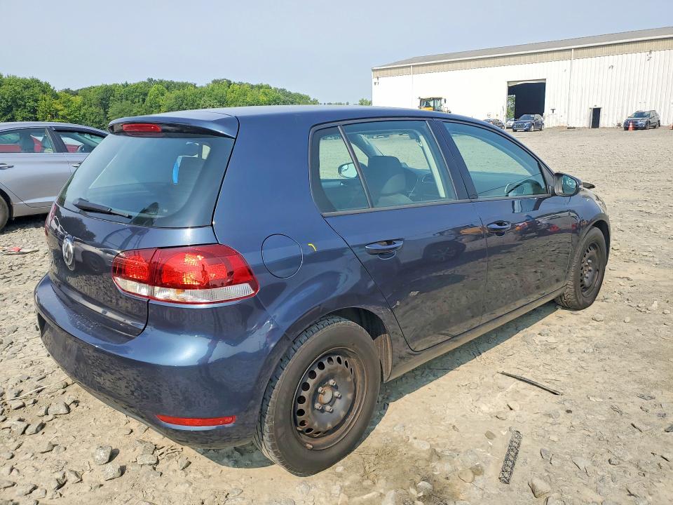 Photo 3 from auction – 2013 VOLKSWAGEN GOLF with VIN WVWDB7AJ7DW124393